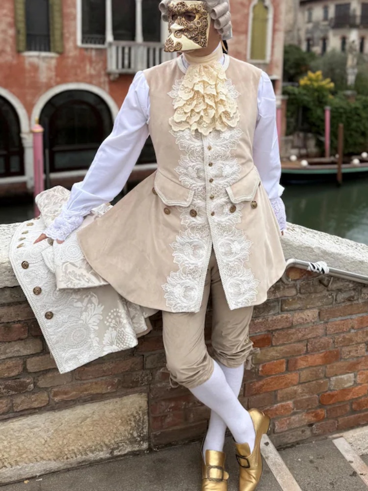 1700s White French Court Weddi - Badminton Victory 리뷰 및 가격