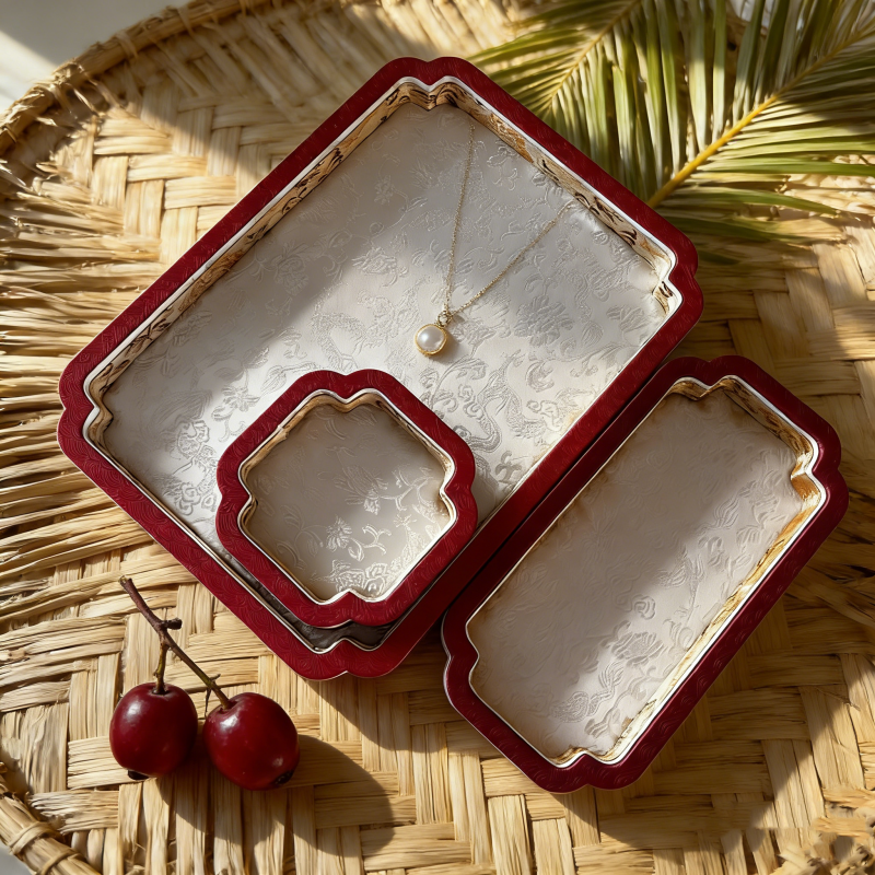 Royal Court-Style Jewelry Box, - Badminton Victory 리뷰 및 가격